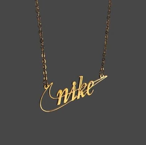 Nike Clothes, Beautiful Decorations, Preppy Jewelry, Jordan Jewelry, Pretty Jewelry Necklaces, Edgy Jewelry, Nike Gold, Jewelry Accessories Ideas, Nike Accessories