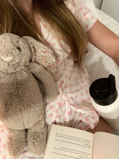 Jellycat Bashful, Bunny Stuffed Animal, Jellycat Stuffed Animals, Pink Lifestyle, Night Time Routine, Pink Girly Things, Cute Pajamas, Foto Ideas Instagram, Cute Stuffed Animals