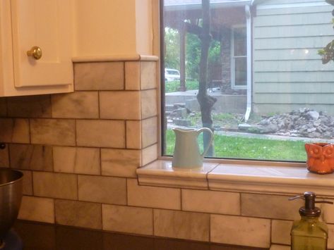 showing off the tile around window and top of wall tiles Tile Around Kitchen Window, Bathroom Window Sill Ideas, Kitchen Window Sill Ideas, Tile Around Window, Coastal Backsplash, Window Ledge Decor, Kitchen Wall Tiles Backsplash, Window Sill Trim, Ledge Decor