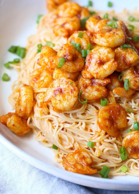 Bang Bang Shrimp Pasta Recipe, Bang Bang Shrimp Pasta, Bang Bang Shrimp Recipe, Best Easy Dinner Recipes, Resep Pasta, Pastas Recipes, Bang Bang Shrimp, Yogurt Bites, Shrimp Dinner