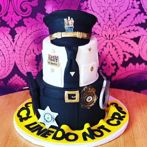 Police Officer Birthday Cake, Police Cake Design, Police Themed Cake, Police Retirement Cake, Police Officer Cake, Cake Police, Policeman Cake, Birthday Cake For Son, Police Birthday Cakes