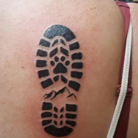 Hiking Boot Tattoos For Women, Hiking Boot Tattoo, Neat Tattoos, Hiking Tattoo, Paw Tattoo, Patchwork Ideas, Trail Hiking, Cross Tattoo, Hiking Boot