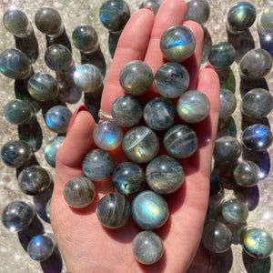 Labradorite Sphere, Balance Energy, Crystal Vibes, Seven Chakra, Key Words, Crystal Aesthetic, Crystal Therapy, Pretty Rocks, Cool Rocks