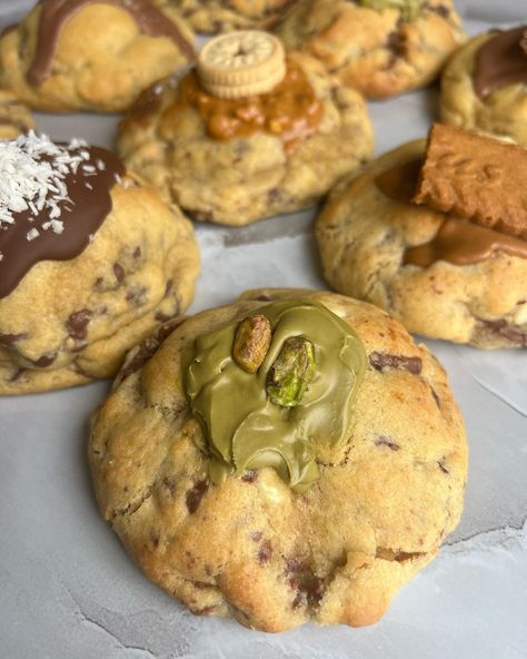 What flavour will you choose? These are some of our new flavours which have been very popular. Our favourite is pistachio cream. Chunky NYC 🍪 stuffed with plenty of pistachio cream that melts in your mouth with each bite 🤤 #nyccookies #cookies #cookiesofinstagram #chocolatechipcookies #cookie #baking #chocolate #cookiedough #cookiemonster #homemade #nyc #homebaker #bakery #brownies #yummy #homemadecookies #cupcakes #chocolatechip #foodie #smallbusiness #chunkycookies #foodporn #baker #nyceats... Bakery Brownies, Chunky Cookies, New York Cookies, Pistachio Cream, Baking Chocolate, Sweet Food, Homemade Cookies, New Flavour, Cookies And Cream