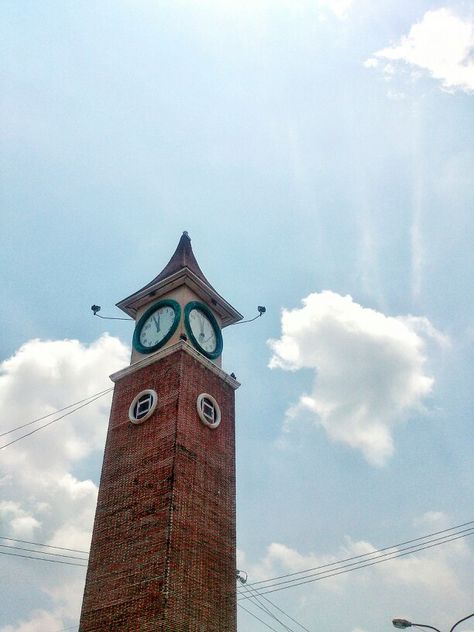 Clock Tower of Baliwag Bulacan Philippines Baliwag Bulacan, Bulacan Philippines, Philippine Travel, Philippines Travel, Crafts With Pictures, Clock Tower, Big Ben, Philippines, Tower