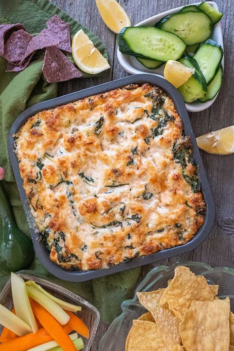 Salmon Dip Recipes, Best Smoked Salmon, Dip Recipes Hot, Gluten Free Snacks Healthy, Salmon Dip, Smoked Salmon Dip, Salmon Spinach, Garlic Dip, Smoked Cheese