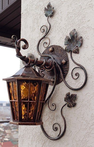 Wrought Iron Decor, Blacksmith Projects, Iron Work, Street Lamp, Lanterns Decor, Iron Art, Dream House Decor, Iron Decor, Street Light