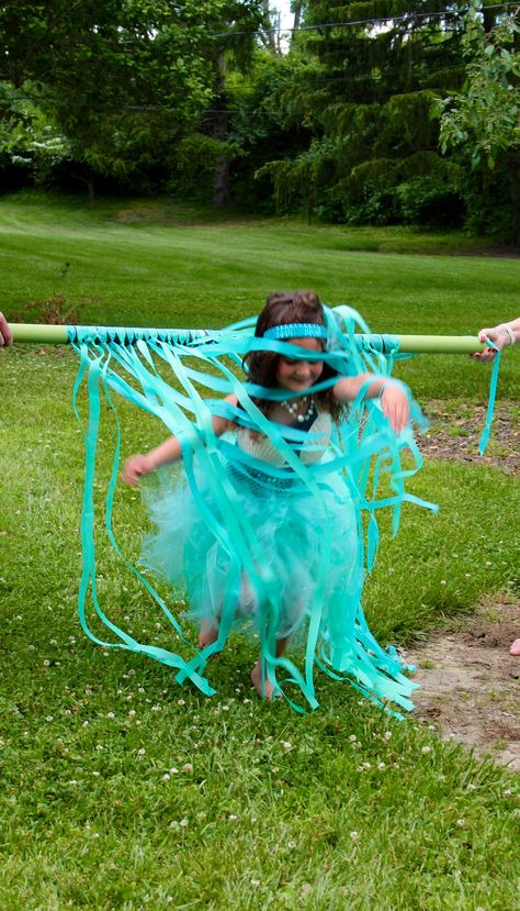 Beach Theme Party Games, Limbo Game, Mermaid Party Games, Beach Party Games, Blue Superhero, Birthday Games For Kids, Party Game Ideas, Mermaid Birthday Party Decorations, Birthday Party Games For Kids