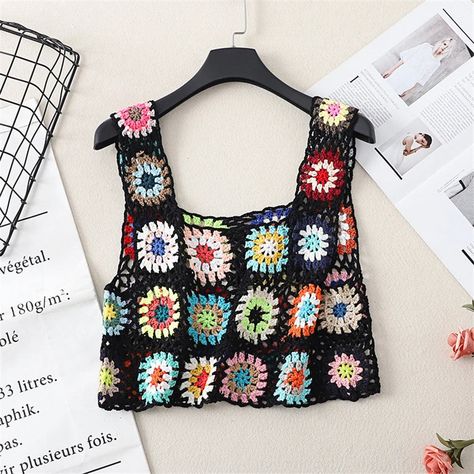 Knit Vest Women, Crochet Knit Vest, Top Crop Tejido En Crochet, Flower Knit, Women Crafts, Crochet Sweaters, Crochet Daisy, Crochet Inspo, Vest Women