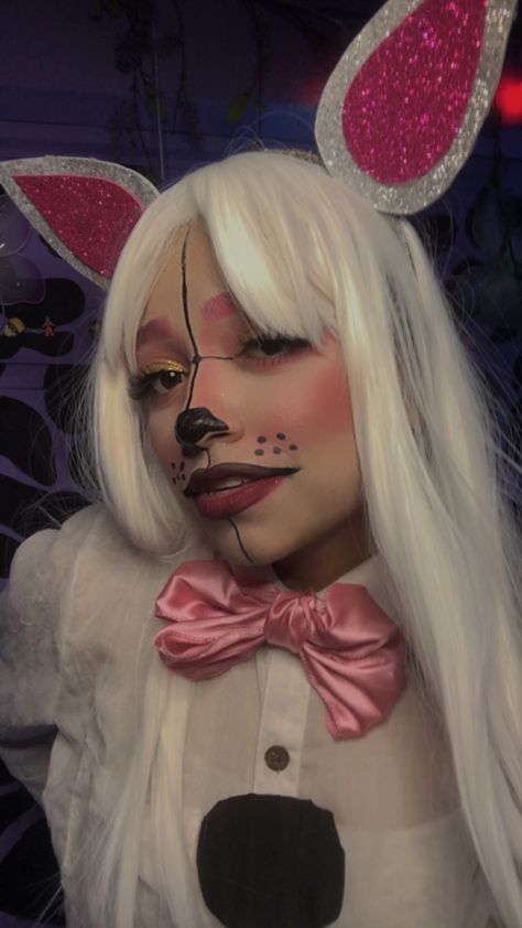 Mangled Fnaf Cosplay, Fnaf Mangle Makeup, Foxy Makeup Fnaf, Fnaf Foxy Cosplay, Funtime Foxy Cosplay, Mangle Fnaf Cosplay, Mangle Cosplay, Foxy Makeup, Fnaf Cosplays