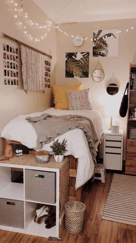 Your bedroom isn't just a place to keep your things and sleep. It should be a sanctuary that reflects all your tastes and personality. #room #decoration College Bedroom Decor, Bilik Idaman, Small Apartment Bedrooms, College Bedroom, Cool Dorm Rooms, College Dorm Room Decor, Dorm Room Designs, Cute Dorm Rooms, Dorm Room Inspiration