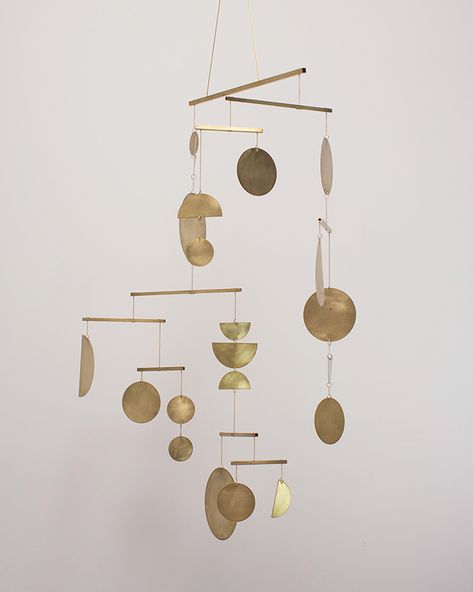 Circle and Line – Metal Mobiles Handcrafted by Designer Corie Humble – OEN Home Decor Ideas Kitchen, Mobile Sculpture, Circle Line, Brass Wall Hanging, Mobile Home Decorating, Contemporary Metal Wall Art, Home Decor Painting, Home Decor Apartment, Mobile Art