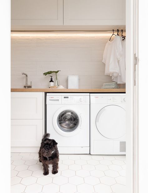 Laundry Cupboard, White Hexagon Tiles, Dream Laundry Room, Laundry Room Renovation, Laundry Design, Modern Laundry Rooms, Laundry Room Inspiration, Laundry Room Remodel, Washing Laundry