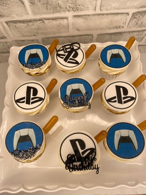 Ps5 Party Theme, Ps5 Party Ideas, Ps5 Cupcakes, Game On Birthday Party Ideas Ps5, Playstation 4 Cake, Playstation Cake, Baker Man, Party Treats, Custom Party