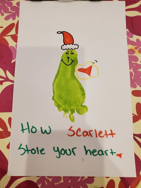 Grinch Footprint Craft, Grinch Footprint Art, Grinch Footprint, Poems For Christmas, Footprint Art Kids, Christmas Footprint Art, Christmas Footprint Crafts, Nicu Crafts, Christmas Footprint