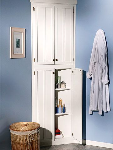 Make the most of your tiny bathroom. Build a DIY corner linen closet Adding Cabinets, Corner Closet Shelves, Corner Linen Cabinet, Corner Bathroom Cabinet, Bathroom Corner Cabinet, Bathroom Cabinets Diy, Corner Closet, Storage Corner, Kitchen Closet