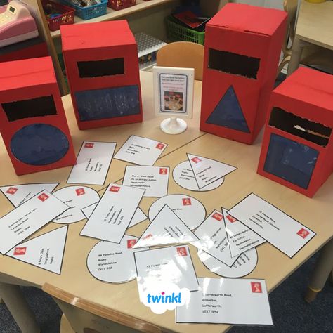 Open your own post office in the classroom with our ready-made display pack. This is a great area for encourage writing development! Sign up to Twinkl to download!   #postoffice #roleplay #letters #writing #writingprompts #english #handwriting #teachers #teaching #teachingresources #twinkl #twinklresources #education Post Office Role Play Eyfs, Post Office Sensory Bin, Early Years Writing Activities, The Jolly Postman Eyfs, Christmas Post Office Role Play, Post Office Activities For Toddlers, Jolly Postman Eyfs Activities, Post Office Theme Preschool, Post Office Crafts For Preschool