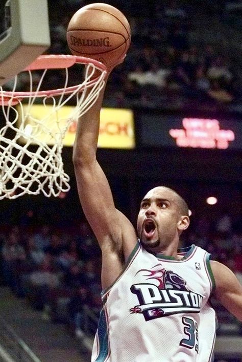 Grant Hill, Basketball Highlights, Michigan Sports, Basketball Star, Detroit Pistons, Wnba, Sports Stars, College Basketball, Nba Basketball