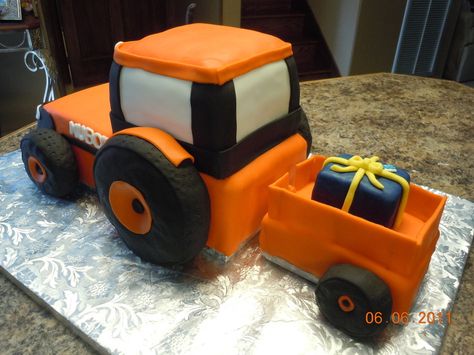 Kubota Tractor Cake, Tractor Cake Topper, Tractor Cake, Tractor Party, Kubota Tractor, Harry Birthday, 3rd Birthday Cakes, Kubota Tractors, Baby Birthday Cakes