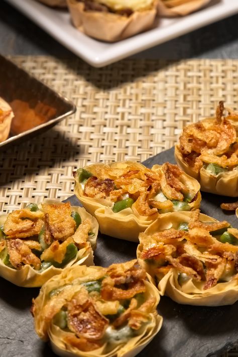 Green Bean Casserole Bites. I could definitely eat some of these little guys! Kyle Texas Real Estate, Alison Southern Ullom REALTOR©️ Sky Realty 512-256-4882 Green Bean Casserole Bites, Kyle Texas, Comfort Meals, Christmas Snack, Favorite Casseroles, Toddler Recipes, Thanksgiving 2020, Freeze Greens, Veggie Meals