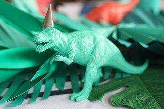 Neon Dinosaur Party, Dinosaur Disco Party, Dinocorn Party, Dinosaur And Unicorn Birthday Party, Trex Party, Coral Decorations, Jungle Dinosaur, Dino Party Decorations, Baby Dinosaur Party