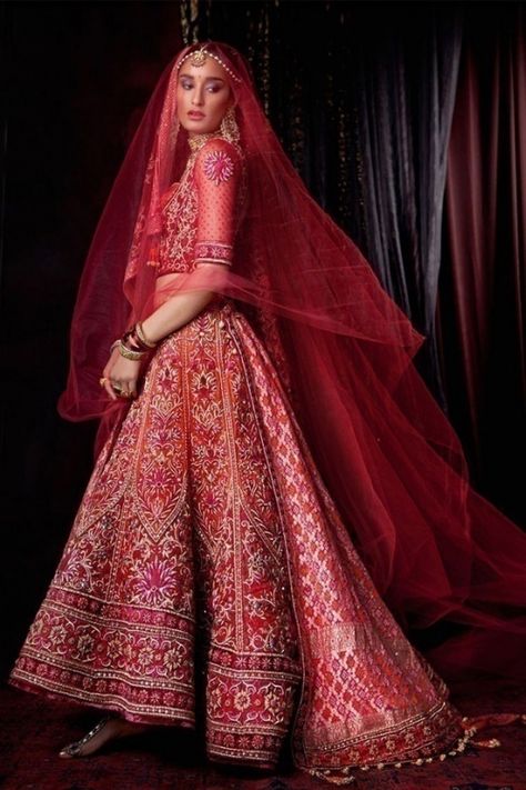 Discover the Latest Lehenga Designs for Brides in 2024 Tarun Tahiliani Bridal, भारतीय दुल्हन संबंधी, Orang India, डिजाइनर कपड़े, Latest Bridal Lehenga, Nikkah Dress, Designer Bridal Lehenga, Indian Bridal Lehenga, Bridal Lehenga Red