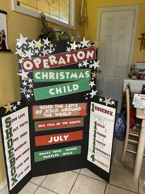 Christmas Shoebox Ideas Samaritan's Purse, Occ Display Ideas, Operation Christmas Child Display Ideas, Samaritans Purse, Christmas Child Shoebox Ideas, Operation Shoebox, Christmas Shoebox, Operation Christmas Child Boxes, Operation Christmas Child Shoebox