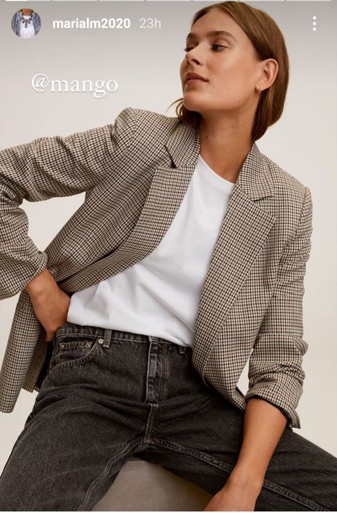 Beige Checked Blazer Outfit, Mango Blazer Outfit, Blazer Cuadros Outfit, Paris Clothes, Mango Style, Jeans Gris, Mango Blazer, Structured Blazer, Francoise Hardy