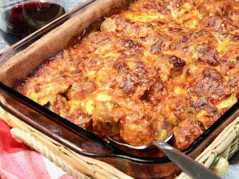 Ravioli And Meatballs, Baked Ravioli And Meatballs, Ravioli Meatball Bake, Ravioli And Meatball Casserole, Meatball Ravioli Casserole, Million Dollar Ravioli Casserole Recipe, One Pan Meatball Casserole, Ravioli Meatball Casserole, Cheesy Meatball Casserole With Frozen Meatballs