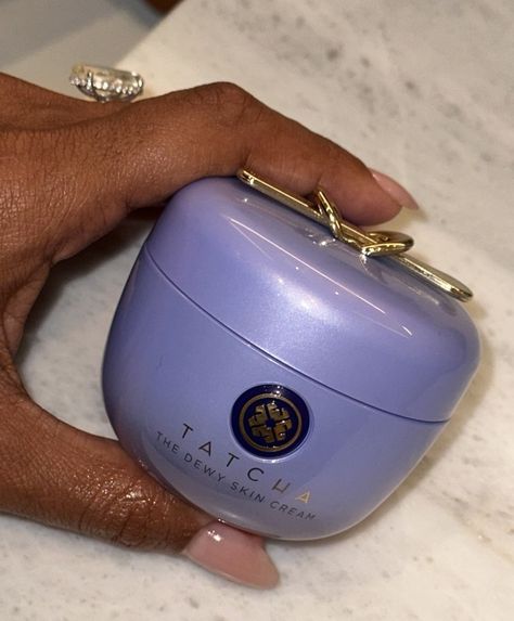 Tatcha Dewy Skin Cream, Tatcha Skincare, Purple Rice, Skincare Goals, Combo Skin, Glowing Skincare, Hydrating Moisturizer, Hydrated Skin, Birthday Wish List