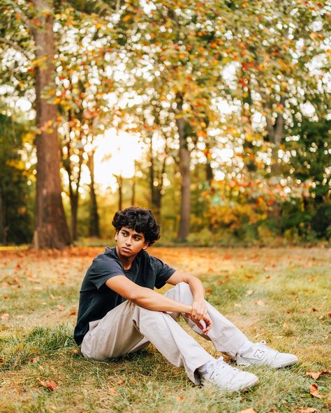 New Albany Senior || Luke 🍁 On the blog today is Luke’s sneak peek! It’s evident that Fall is here and Luke was looking sharp among the leaves in his suit! LOVE that he chose to wear it! See his entire sneak peek at the link on my profile. 📸 🏷️ Ohio Senior Picture Photographer || High School Senior Photos #seniorphotography #seniorportraits #seniorpictures #columbusohiophotographer #delawareohiophotographer #westervilleohiophotographer #sunburyohiophotography #ohiophotographer #columbusphot... Westerville Ohio, Senior Photos Boys, High School Senior Photos, High School Seniors Photos, Fall Is Here, High School Senior, Senior Photography, High School Seniors, Senior Photos