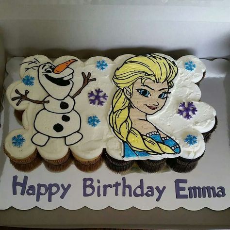 Frozen cupcake cake Elsa Pull Apart Cupcakes, How To Frost A Pull Apart Cupcake Cake, Pull Apart 4 Cupcake Cake, Frozen Birthday Cupcakes, Frozen Pull Apart Cupcakes, Frozen Cupcake Cake, Princess Cupcake Cake Pull Apart, Disney Frozen Cupcakes, Frozen Cupcake Cake Pull Apart