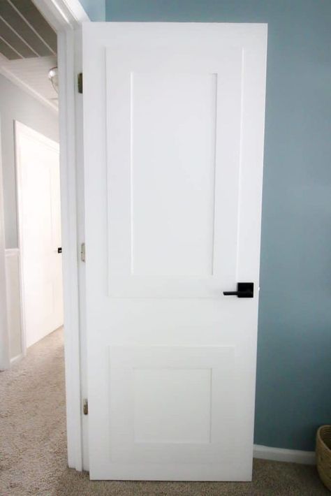 Painted interior doors #homedecor #diyhomedecor #diy #paint #door #interiordoor #makeover #beforeandafter #upcycle Update Interior Doors, Interior Doors Diy, Deur Makeover, Flat Panel Interior Doors, Sutton House, Diy Interior Doors, Diy Closet Doors, Flat Panel Doors, Doors Diy