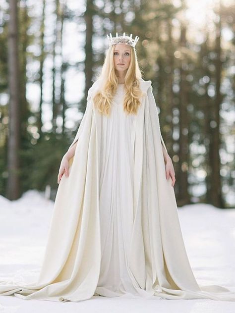 Were you the beautiful Cleopatra? Or maybe Anne Boleyn? Take this quiz and find out! Winter Wedding Cape, Viking Wedding, Amazing Wedding Dress, Wedding Cape, Wonder Women, Winter Wonderland Wedding, Cute Wedding Ideas, Wonderland Wedding, Winter Wedding Dress