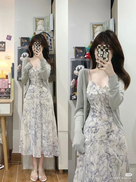 Long Dress And Cardigan Outfit Aesthetic, Modest Girly Outfits, Girls Dress Outfits, Pakaian Feminin, Modest Dresses Casual, Obsessed With Me, Korean Fashion Dress, Korean Girl Fashion, Floral Outfit