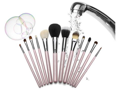 How To Deep Clean & Wash Makeup Brushes How To Wash Makeup Brushes, Galaxy Makeup, Expensive Makeup, Old Makeup, Best Makeup Brushes, Makeup Brush Cleaner, Makeup Hacks, How To Clean Makeup Brushes, Baby Shampoo