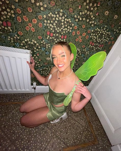 Tinker Bell Halloween, Chloe Frater, Halloween 2023, Random Photos, Halloween 2024, Tinker Bell, Chloe, Halloween Costumes, Two Piece Skirt Set