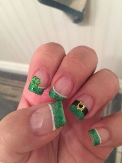 St Patricks Nail Designs, St Patrick Day Nails Acrylic, Irish Nails, Sant Patrick, Saint Patrick Nail, St Patricks Day Nails, French Nail Designs, Popular Nails, Nail Polish Designs