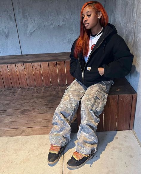 New Balance Outfit Y2k, Cute Winter Fits Black Women, Thick Y2k Outfits, Emo Fashion Inspo Outfits, Outfit Black Women Street Style, Fly Shi Only Outfits Winter, Dressy Casual Outfits Black Women, Baggy Outfits Black Women, Street Wear Black Woman