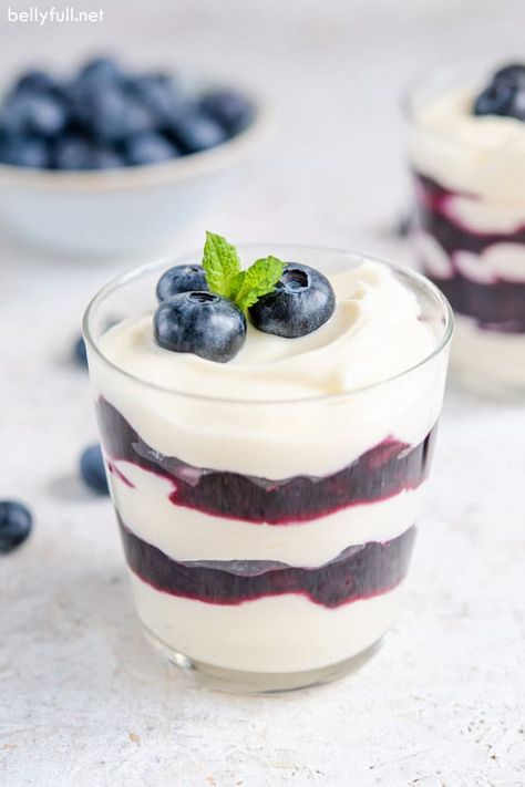 These Blueberry Cheesecake Parfaits are rich, creamy, easy, no-bake, and crazy delicious! Wonderful dessert layered with fresh fruit and luscious mousse. Serve for brunch or after dinner, in the summer or anytime! Ww Sweets, Portable Dessert, Blueberry Lemon Scones, No Bake Blueberry Cheesecake, Cheesecake Parfaits, Berry Parfait, Lemon Scones, Parfait Desserts, Cheesecake Cups