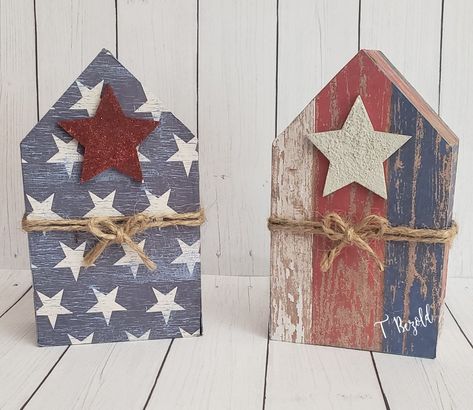 Diy Dollar Tree 4th Of July Decor, Dollar Tree Patriotic Crafts Diy, Patriotic Wood Crafts, Diy Americana Decor, Dollar Tree Patriotic Decor, July Crafts For Adults, Crafts For Adults Easy, Dollar Tree Patriotic Crafts, Patriotic Decorations Diy