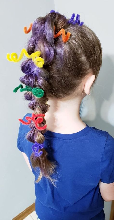 Crazy Hair Day Ideas Using Pipe Cleaners - Crazy Hair Day Pipe Cleaners, Whacky Hair Day, Girl Activities, Crazy Hair Day Ideas, Wacky Hair Days, Toddler Hairstyles Girl, Crazy Hair Day, Wacky Hair, School Dress