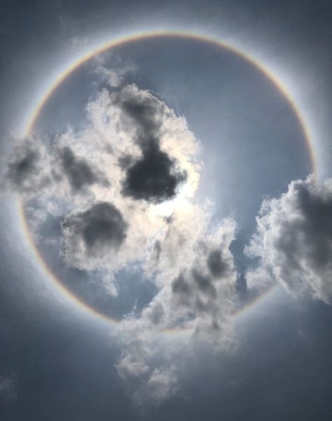 Ring Around The Moon, Cirrus Cloud, Circle Rainbow, Moon Meaning, Community Photos, Circle Light, Super Moon, Weird Shapes, Large Ring