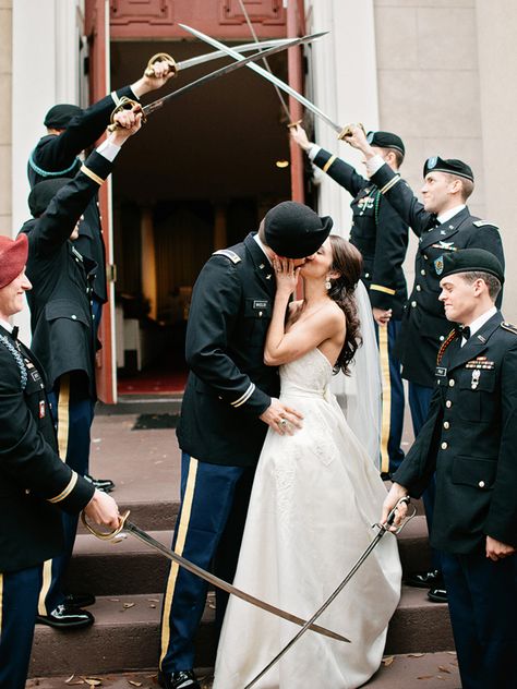 Military Wedding Pictures, Military Wedding Army, Military Wedding Marine, Military Wedding Photography, Southern Romance, Army Wedding, Military Couples, Army Couple, Military Wedding