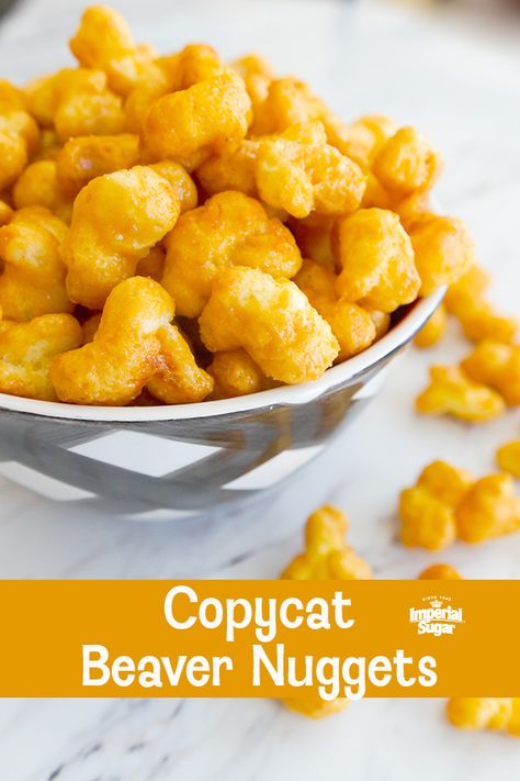 Beaver Nuggets Recipe, Beaver Nuggets, Puffed Corn Recipes, Caramel Puff Corn, Puff Corn, Buc Ee's, Corn Snacks, Nuggets Recipe, Snack Mix Recipes