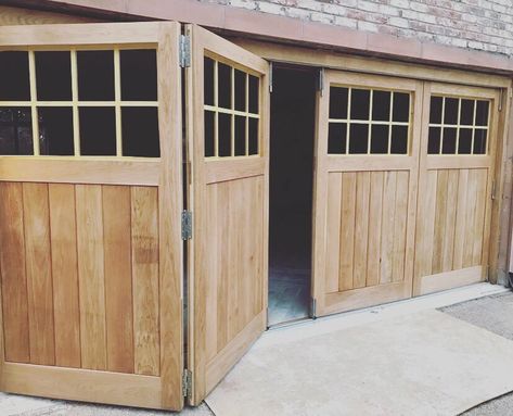 Bi Folding Garage Doors, Bifolding Garage Doors, Vintage Garage Doors, Bi Fold Garage Doors, Wooden Garage Doors Diy, Barn Door Garage Doors, Double Garage Door Ideas, Diy Bifold Doors, Bifold Garage Doors