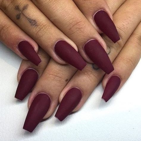 Maroon Acrylic Nails, Burgundy Acrylic Nails, Burgundy Nail Designs, Metallic Nails Design, Coffin Nails Matte, Maroon Nails, Matte Nails Design, Burgundy Nails, Metallic Nails