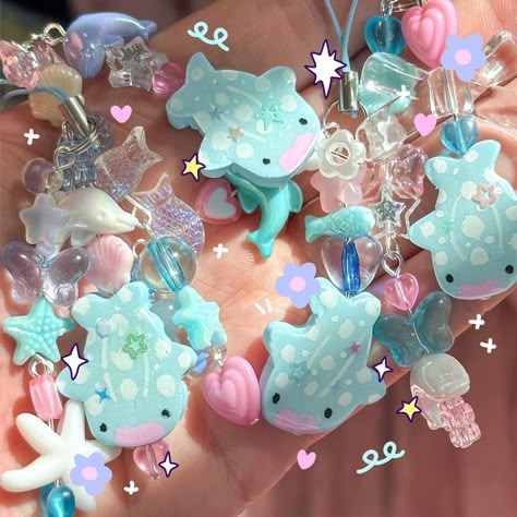 Drop announcement! I will be having my next drop on the first of May!! A week today! Expect phone charm restocks and new designs, earrings, plushies and some necklaces!! Schedule reminder is on my story!! 🦔💖 #whaleshark #phonecharm #beading #polymerclay #claybeads #handmade Cute Felt Crafts, Monkey Plushies, Diy Phone Charms, Diy Keychain Ideas, Key Chains Diy, Cute Phone Charms, Korean Stuff, Felt Ideas, Pinterest Diy Crafts