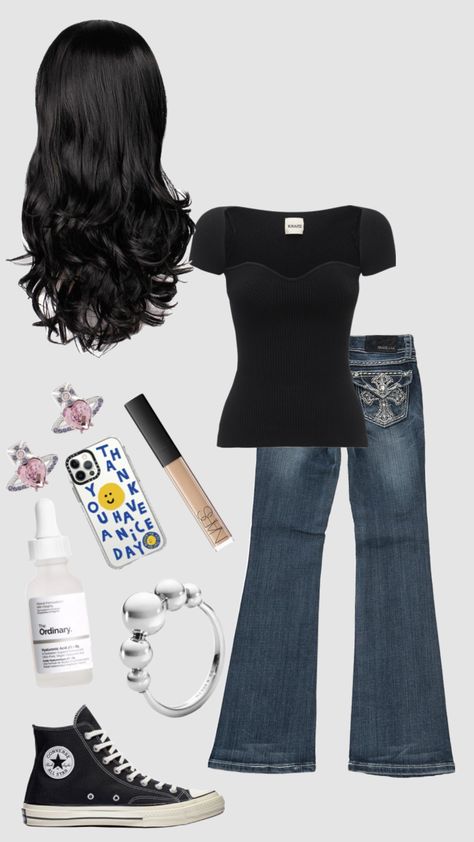 Outfits With Black Shirts Women, Latina Inspired Outfits, Copy N Paste Latina Outfit Ideas, Week Outfit Plan, Basic Latina Outfits, Copy And Paste Latina Outfits, Different Types Of Styles, Band Concert Outfit, Outfit Ideas With Shorts