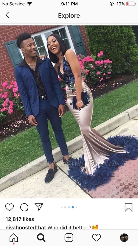 Prom Pictures Couples Black, Prom Pictures Couples, Feather Prom Dress, Homecoming Pictures, African Prom Dresses, 2020 Prom Dresses, Birthday Fits, Couple Dress, Homecoming Dresses Black